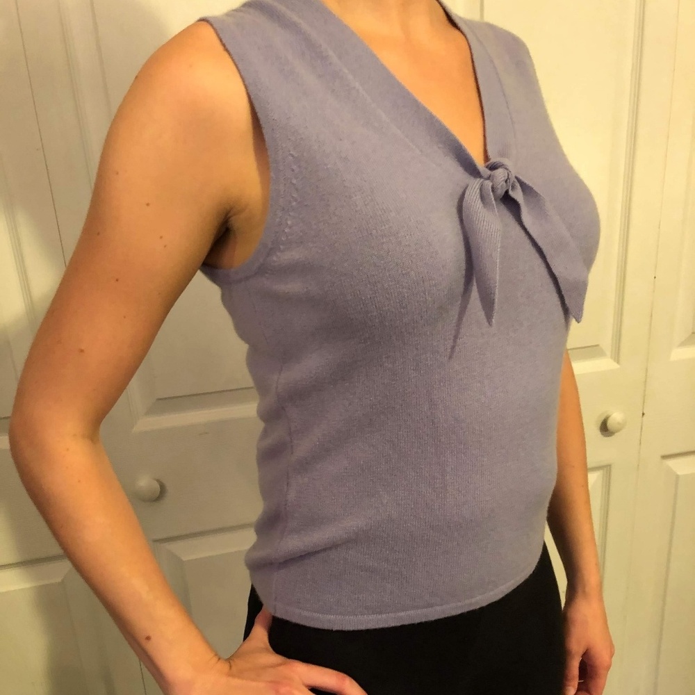 100% Cashmere Sleeveless Sweater